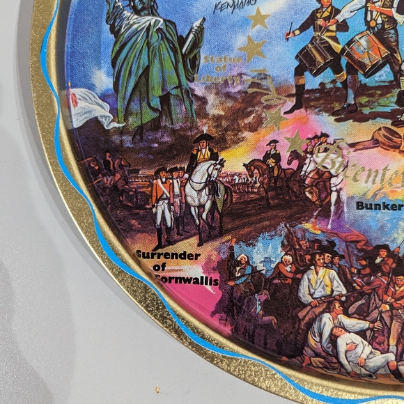 vintage Bicentennial 11" round tin tray - Picture 4 of 9